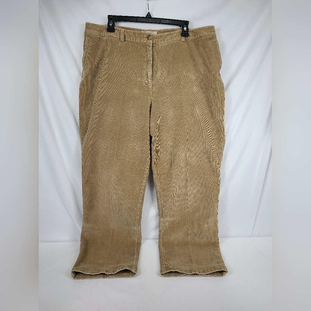 LL Bean Size 20 M/T Medium Tall Khaki Favorite Fit Corduroy Pants Women’s